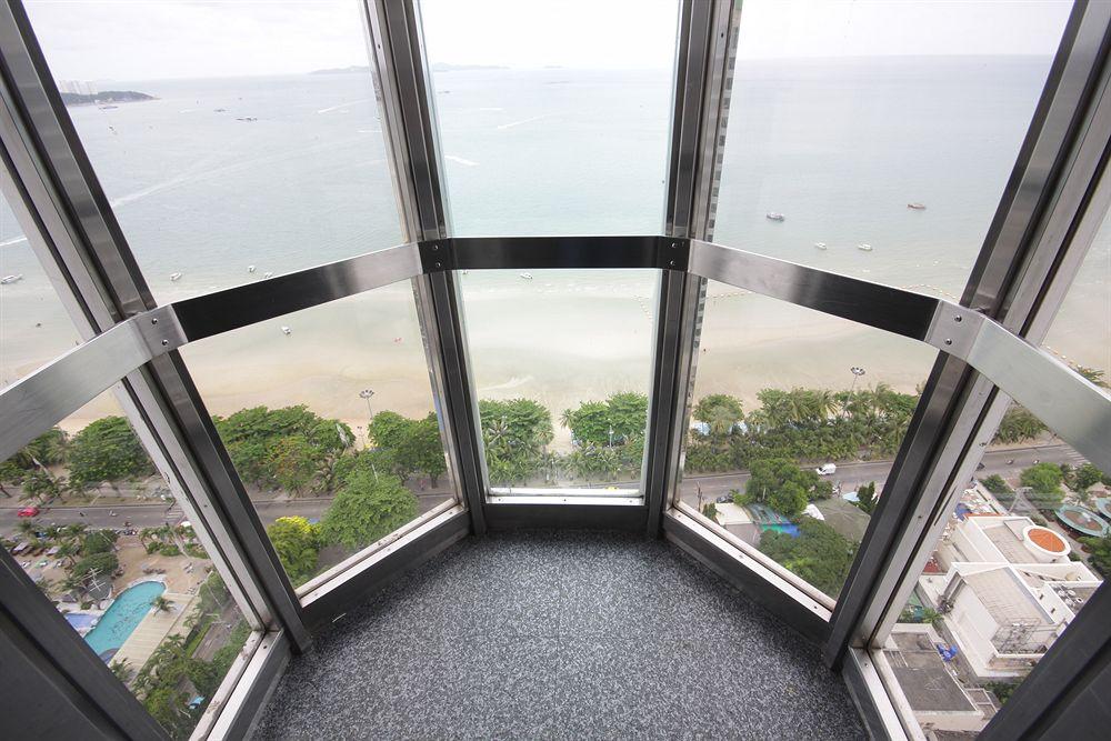 Mark Land Pattaya Beach Exterior foto