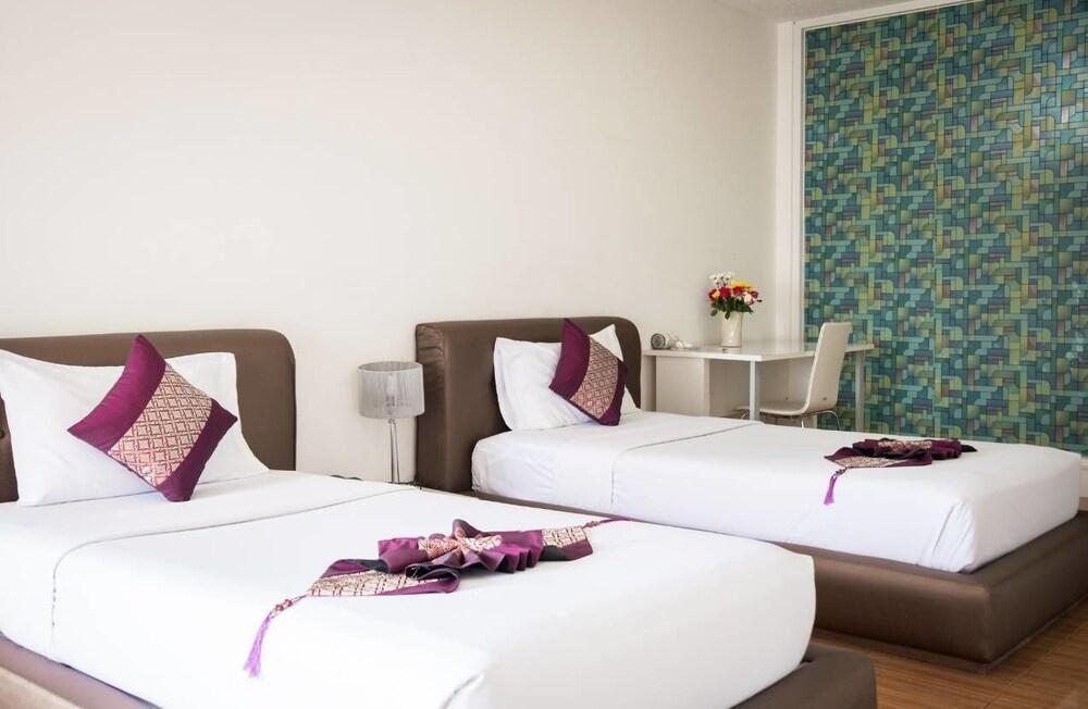 Mark Land Pattaya Beach Exterior foto