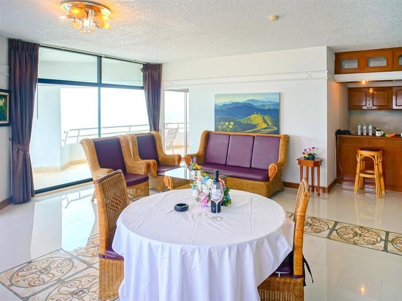 Mark Land Pattaya Beach Exterior foto